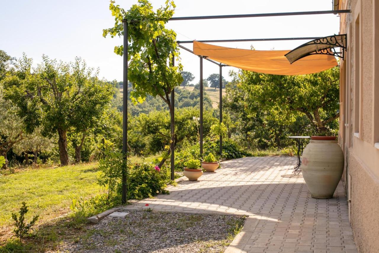 Terra D'Oriente Hotel Gallicchio Bagian luar foto